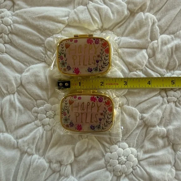 NWT Natural Life Happy Pills Case - Picture 5 of 6